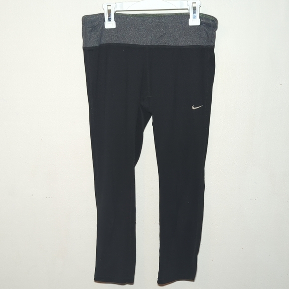 Nike Dri-Fit Black + Gray Epic Lux Cropped Running Tights Women's Size S - Picture 1 of 5
